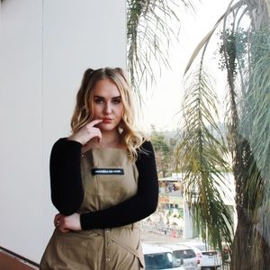 Meet your Posher, Kiera